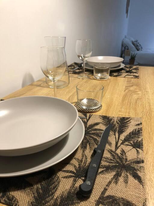 Studio Cosy, Lyon, Avec Garage Prive Экстерьер фото